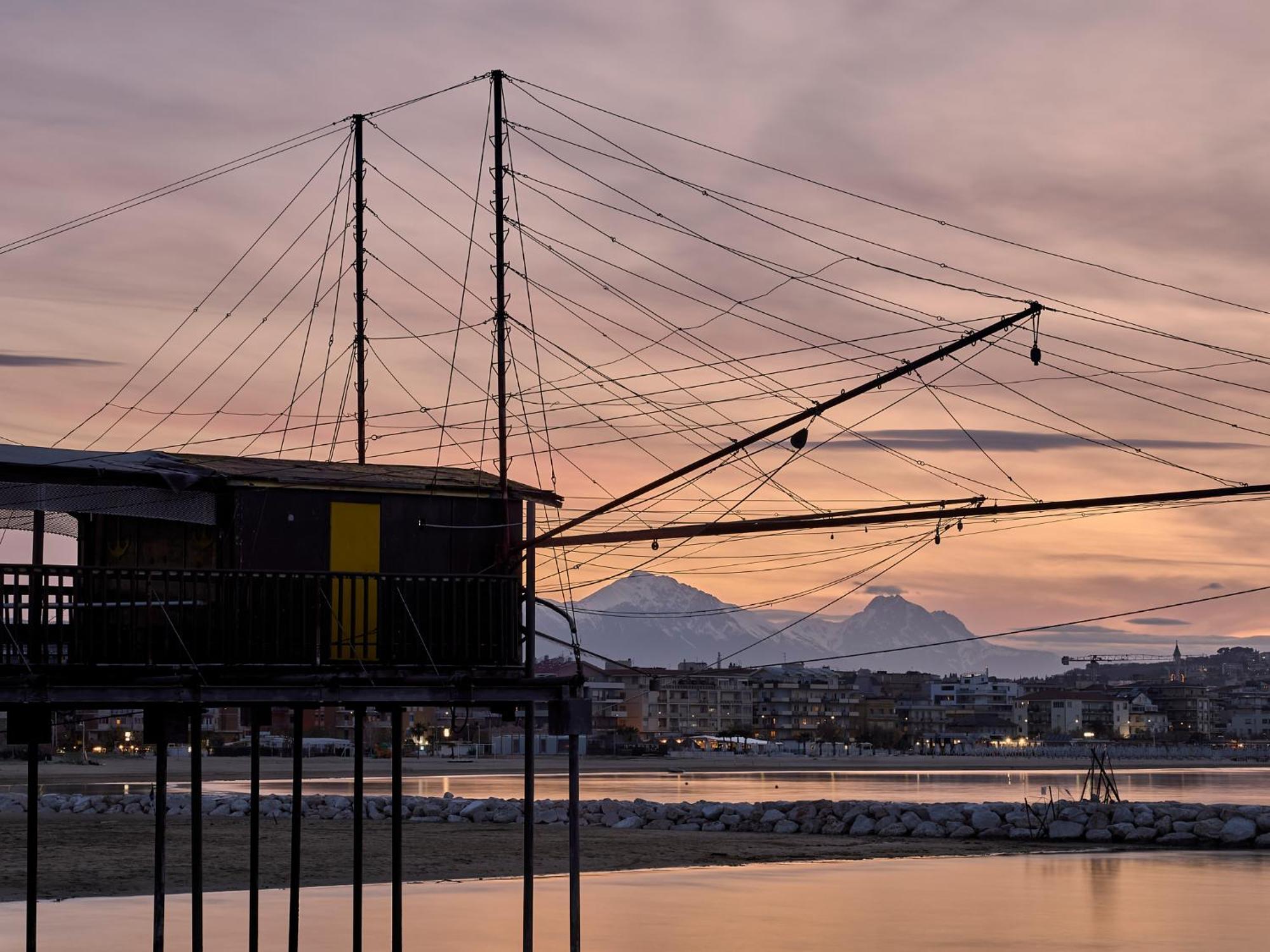 Appartamento Fronte Mare Pescara Bagian luar foto